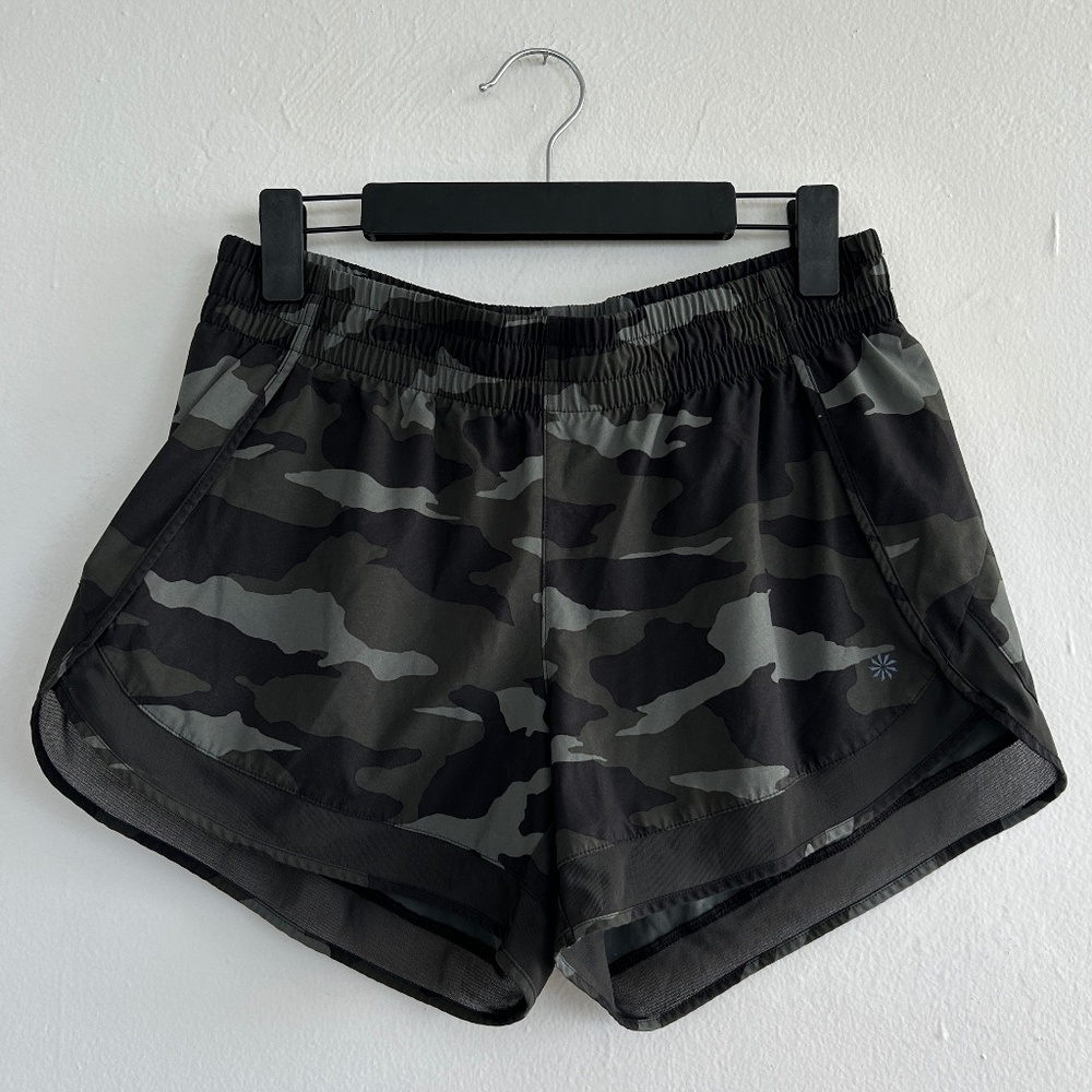 Athleta Camo Printed Mesh Racer Run Short 4''